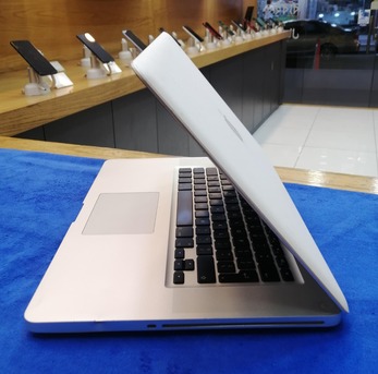 Manama, Electronics, BHD 88,  MacBook Pro Intel Core I7 2.67Ghz RAM 8GB 320GB Storage 15"FHD Display Good Working