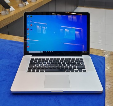 Manama, Electronics, BHD 88,  MacBook Pro Intel Core I7 2.67Ghz RAM 8GB 320GB Storage 15"FHD Display Good Working
