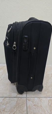 Dammam, Household Items, SAR 40,  Fabric Luggage/Suitcase
