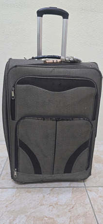 Dammam, Household Items, SAR 40,  Fabric Luggage/Suitcase