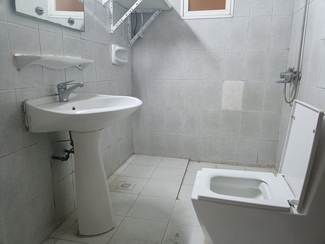 Mahooz, Apartments, Flats, Houses & Villas, BHD 220/month,  2 BR,  180 Sq. Meter,  Semi Furnished 2bhk With Unlimited Ewa