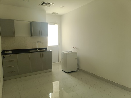 Manama, Apartments, Flats, Houses & Villas, BHD 200/month,  1 BR,  130 Sq. Meter,  Semi Furnished 1bhk With Ewa