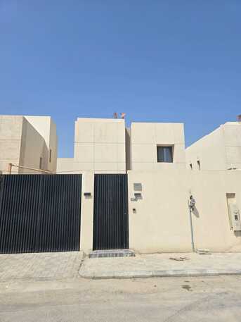 Al Khobar Al Shamalia, Apartments, Flats, Houses & Villas, SAR 950000/year,  4 BR,  Independent Luxurious Villa For Rent