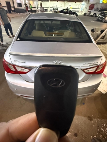 Jeddah, Vehicles, Cars & Trucks , SAR 21500,  Hyundai Sonata,  2012,  Automatic,  340000 KM,    Limited Edition (Total Genuine And Fully )