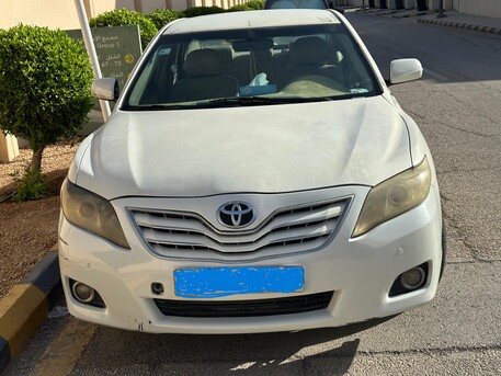 Riyadh, Vehicles, Cars & Trucks , SAR 200000,  Toyota GLX,  2010,  Automatic,  300000 KM,  SAR 20,000, TOYOTA CAMRY !, , , ,