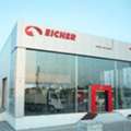 Modern Truck Showroom In Ambegaon For Latest Truck Models
