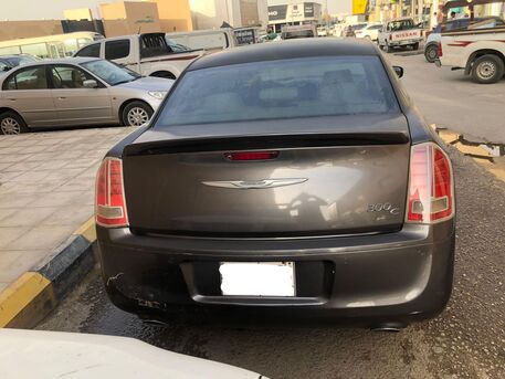 Riyadh, Vehicles, Cars & Trucks , SAR 25000,  Chrysler 300C,  2014,  Automatic,  262000 KM,  , Model   Cylinder 6 3.6 Engine