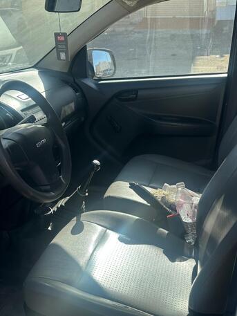 Jeddah, Vehicles, Cars & Trucks , SAR 75000,  Isuzu D-MAX,  2023,  Automatic,  200000 KM,  جدة حي الحمدانية