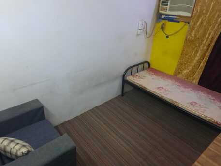 Hara, Rooms for Rent, Furnished Room Available For SINGLE PERSON (Indian Muslim Only)