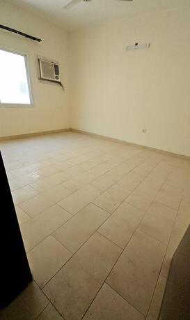 Hoora, Apartments, Flats, Houses & Villas, BHD 250/month,  2 BR,  2 Bedrooms Semi Furnished Flat For Rent With Ewa