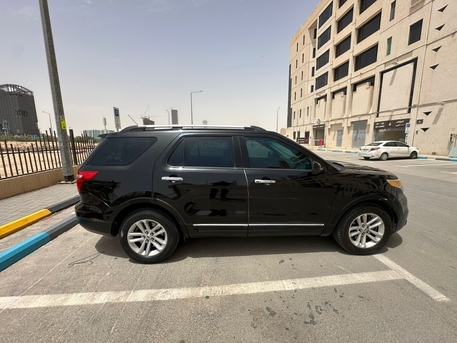 Riyadh, Vehicles, Cars & Trucks , SAR 25000,  Ford Explorer,  2013,  Automatic,  302000 KM,