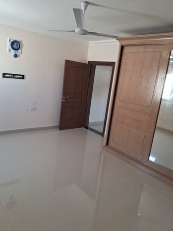 Riffa, Apartments, Flats, Houses & Villas, BHD 260/year,  3 BR,  Semi-furnished Riffa 3Bhk