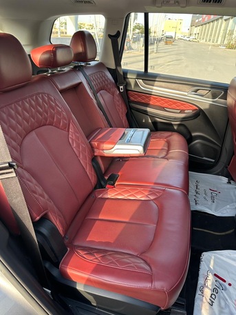 Riyadh, Vehicles, Cars & Trucks , SAR 65000,  MG RX8,  2023,  Automatic,  61000 KM,    Model Full Option 61k Kilometers