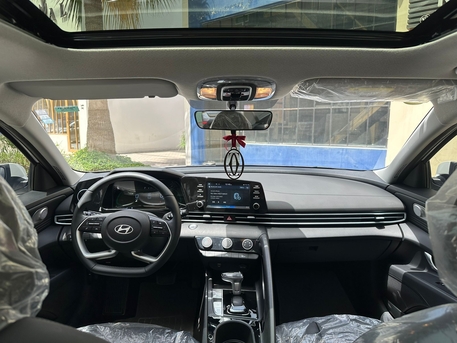 Manama, Vehicles, Cars & Trucks , BHD 8800,  Hyundai Elantra,  2025,  Automatic,  6000 KM,