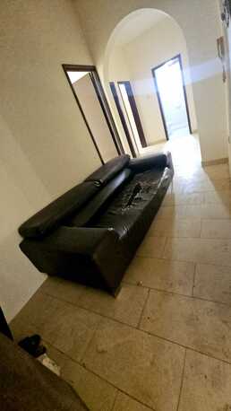 Hoora, Apartments, Flats, Houses & Villas, BHD 250/month,  3 BR,  3 Bedroom Semi Furnished Flat For Rent With Ewa