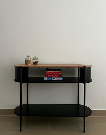 Sharjah, Furniture, AED 315,  Modern Console Table For Sale