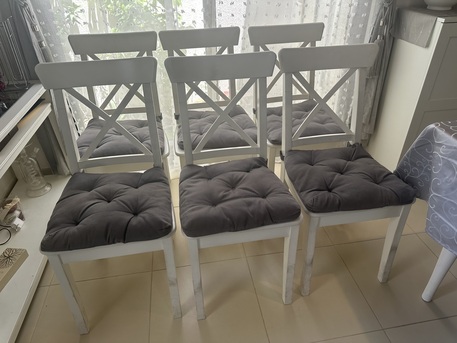 Al Jawhara, Furniture, SAR 660,  6 Ikea Wood White Dining Chairs