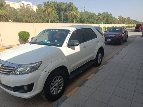 Al Sulaymaniyyah, Vehicles, Cars & Trucks , SAR 41000,  Toyota Fortuner,  2014,  Automatic,  290000 KM,