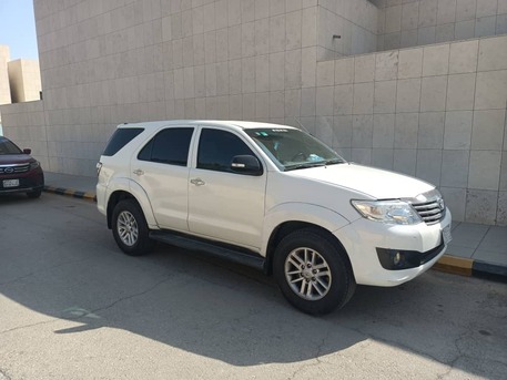 Al Sulaymaniyyah, Vehicles, Cars & Trucks , SAR 41000,  Toyota Fortuner,  2014,  Automatic,  290000 KM,