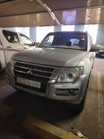Jubail, Vehicles, Cars & Trucks , SAR 42000,  Mitsubishi Pajero,  2015,  Automatic,  212000 KM,    3.5 GLS Full Option