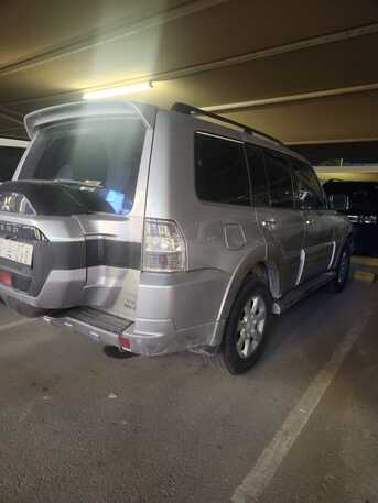 Jubail, Vehicles, Cars & Trucks , SAR 42000,  Mitsubishi Pajero,  2015,  Automatic,  212000 KM,    3.5 GLS Full Option