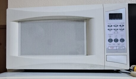 Khobar, Appliances, SAR 175,  Dawoo Microwave Oven For Sale