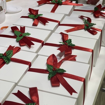 Gurgaon, Food & Drink, Premium Corporate Gifts In Gurgaon For Employee Appreciation And Client Relationships