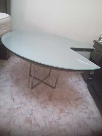 Jubail, Furniture, SAR 100,  Round Steel Table For Sale