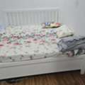 SAR 1000,  Bed & Dresser Set For Sale