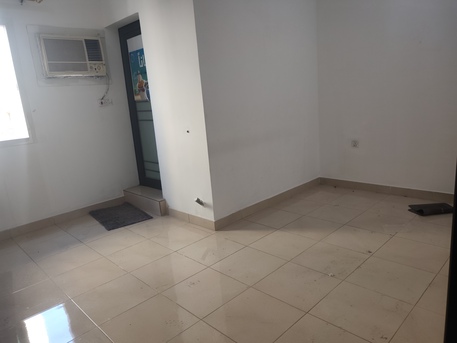 Manama, Apartments, Flats, Houses & Villas, BHD 220/year,  1 BR,  Amazing Semi Furnishes 1 Bhk For Rent With Ewa