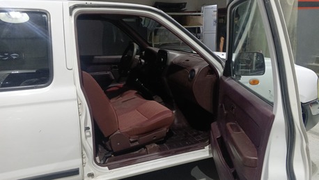 Manama, Vehicles, Cars & Trucks , BHD 2450,  Nissan Pickup,  2016,  Manual,  84000 KM,  Good Condition  For Immediate Sale