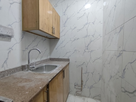 Juffair, Apartments, Flats, Houses & Villas, BHD 160/year,  1 BR,  Juffair:- Studio Flat On Rent With Unlimited Ewa..