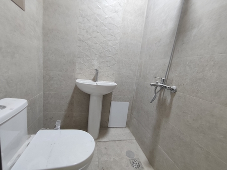 Juffair, Apartments, Flats, Houses & Villas, BHD 160/year,  1 BR,  Juffair:- Studio Flat On Rent With Unlimited Ewa..