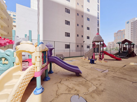 Juffair, Apartments, Flats, Houses & Villas, BHD 350/month,  Furnished,  2 BR,  Gorgeous Flat | Balcony | Family Building | Facilities | Near Oasis Mall Juffair