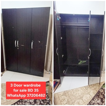 Manama, Furniture, BHD 35,  ✅️ 3 Door Wardrobe For Sale In Good Condition With Delivery