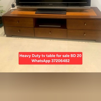 Manama, Furniture, BHD 20,  ✅️ Heavy Duty Tv Table For Sale In Good Condition With Delivery