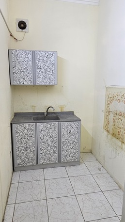 East Riffa, Rooms for Rent, BHD 130/month,  0 Sq. Meter,  Spacious Studios For Rent In Riffa, Electricity And Water Included.