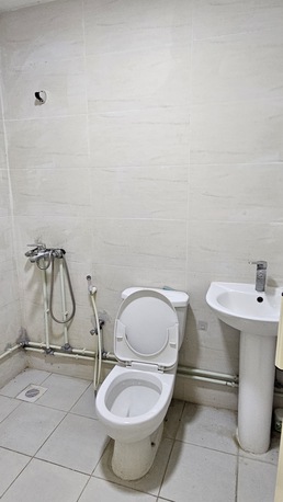 East Riffa, Rooms for Rent, BHD 130/month,  0 Sq. Meter,  Spacious Studios For Rent In Riffa, Electricity And Water Included.