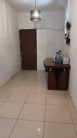 Al Malaz, Rooms for Rent, SEPARATE ROOM AVAILABLE FOR EXECUTIVE BACHELOR IN APPARTMENT