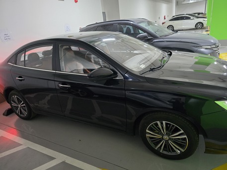 Hara, Vehicles, Cars & Trucks , SAR 30000,  MG 5,  2023,  Automatic,  100000 KM,    9/10