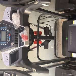 SAR 600, CLEARANCE SALE – USED & NEW TREADMILL - LIMITED STOCKS