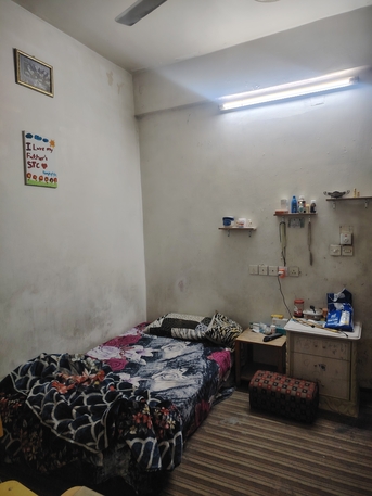 Al Wizarat, Rooms for Rent, SAR 700/month,  One Big Furnished Room Available For Executive Bachelor