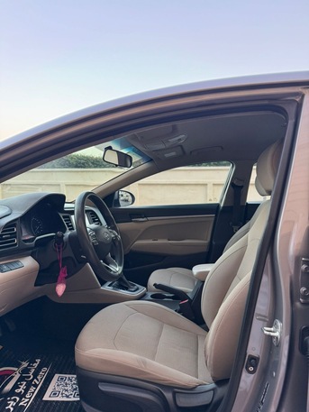Jeddah, Vehicles, Cars & Trucks , SAR 37000,  2020,  2020,  Automatic,  ,  Hyundai Elantra  Model,  Transmission, Price 37,000