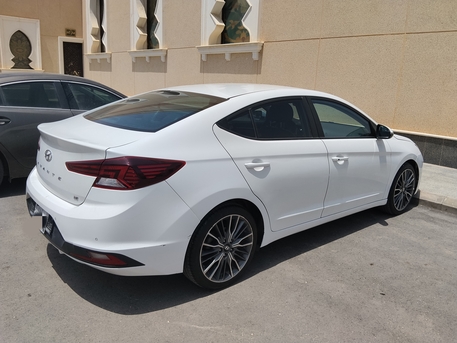 Riyadh, Vehicles, Cars & Trucks , SAR 41000,  Hyundai Elantra (Avante),  2020,  Automatic,  155000 KM,