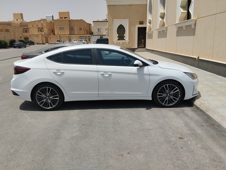 Riyadh, Vehicles, Cars & Trucks , SAR 41000,  Hyundai Elantra (Avante),  2020,  Automatic,  155000 KM,