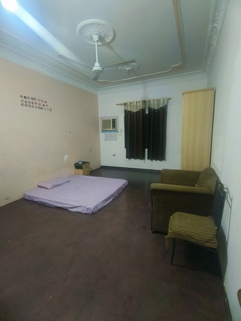 Jeddah, Rooms for Rent, SAR 800/month,  Semi Furnished Room Available For A Bachlor