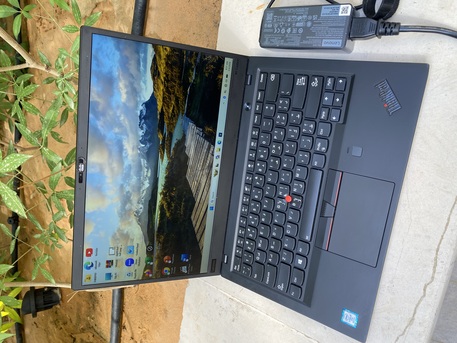 Riyadh, Computers, SAR 1200,  Thinkpad X1 Carbon Core I7-8th Generation,16GB RAM,NVMe 256GB