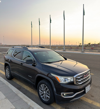 Jeddah, Vehicles, Cars & Trucks , SAR 44000,  GMC Acadia 2017 SLE,  2017,  Automatic,  281000 KM,
