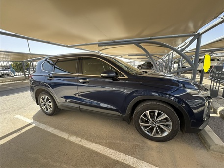 Riyadh, Vehicles, Cars & Trucks , SAR 75000,  2020 Hyundai Santa Fe,  2020,  Automatic,  123000 KM,