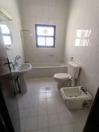 Hoora, Buildings, BHD 180,  **** 2 BHK Office Flat For Rent In Hoora**35529070
